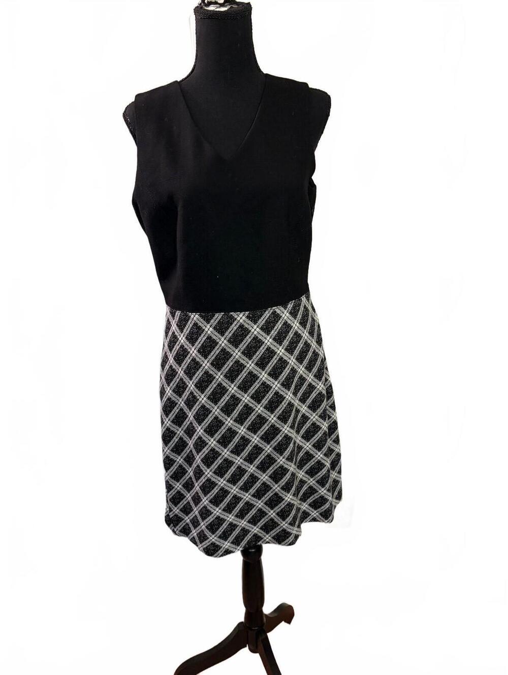 Theory Women's Black and White Sleeveless V-Neck Dress Size 10